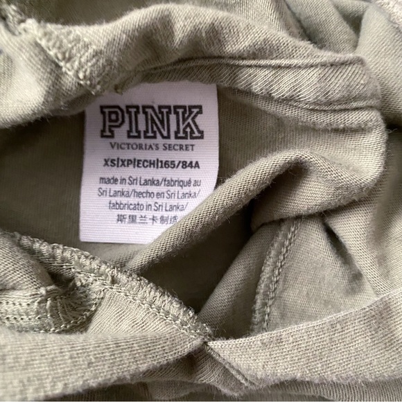 VS Pink Checkered Print Sleeve Hoody T-Shirt - Picture 9 of 12